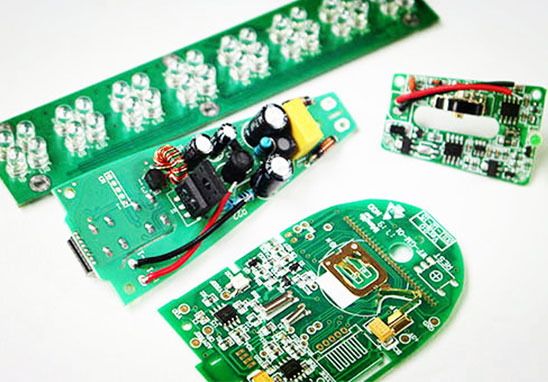 為什么PCB板顏色絕大多數都是綠色的？